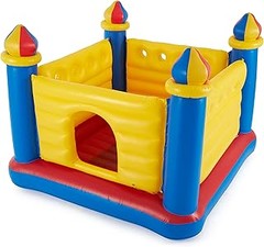 ** Comparativa de los mejores castillos hinchables pequeños para jardines